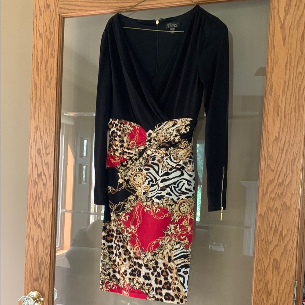 Thalia Sodi Black and Red Long Sleeve Sheath Dress